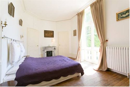 בית מלון כפרי Château De Vallagon