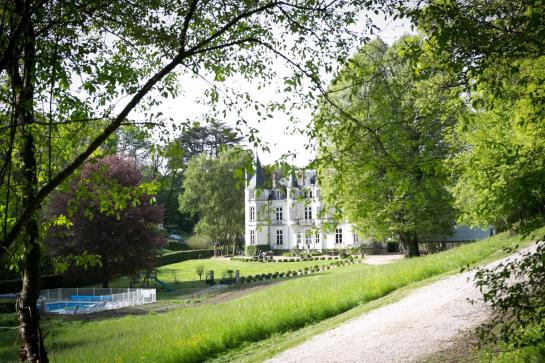 בית מלון כפרי Château De Vallagon