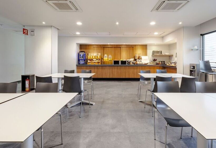 בית מלון כפרי City Express By Marriott Guadalajara Aeropuerto