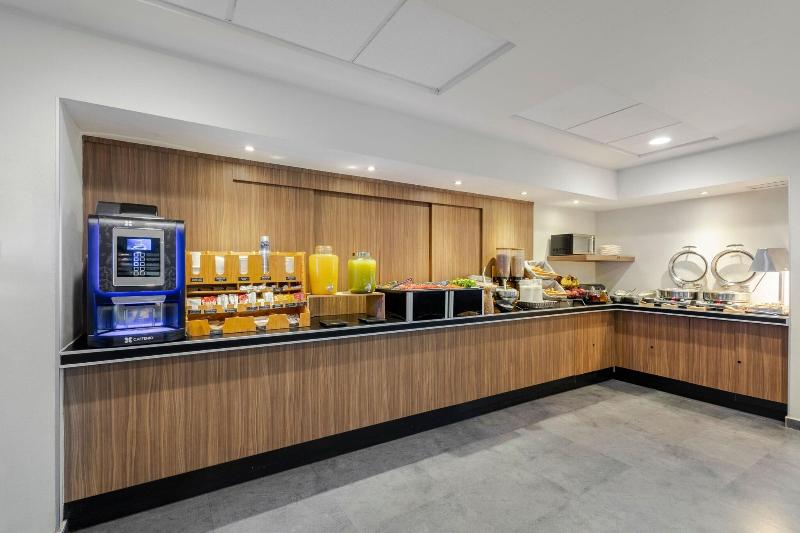 酒店 City Express By Marriott Guadalajara Aeropuerto