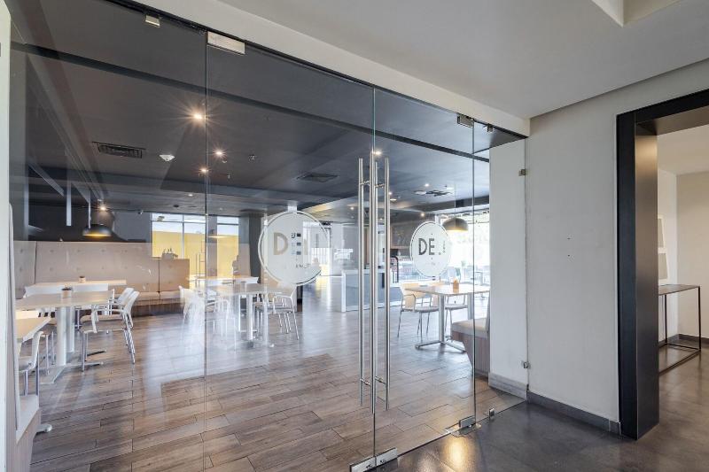 בית מלון כפרי City Express By Marriott Guadalajara Aeropuerto