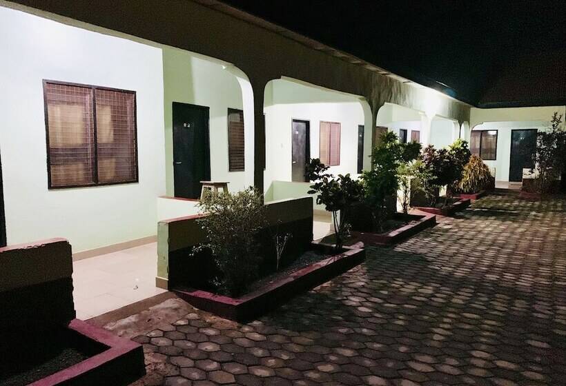 فندق Clinton Lodge