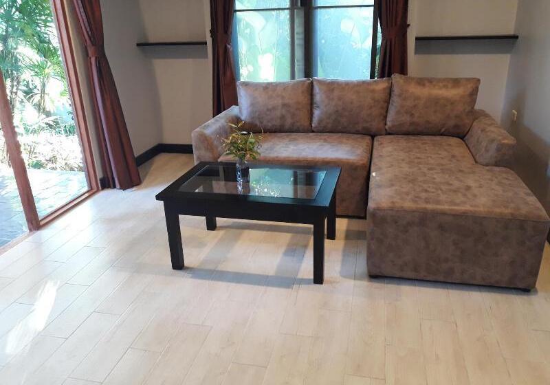 호텔 Cocoville Phuket   Sha Plus