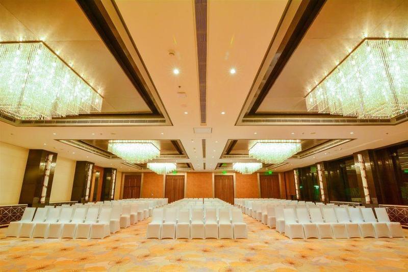 فندق Courtyard By Marriott Bilaspur