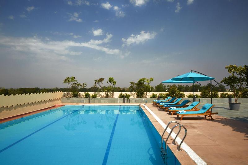 فندق Courtyard By Marriott Bilaspur