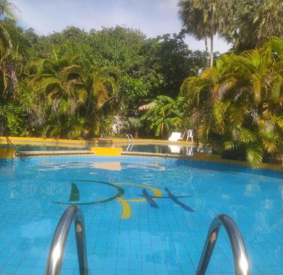 בית מלון כפרי Delta Park