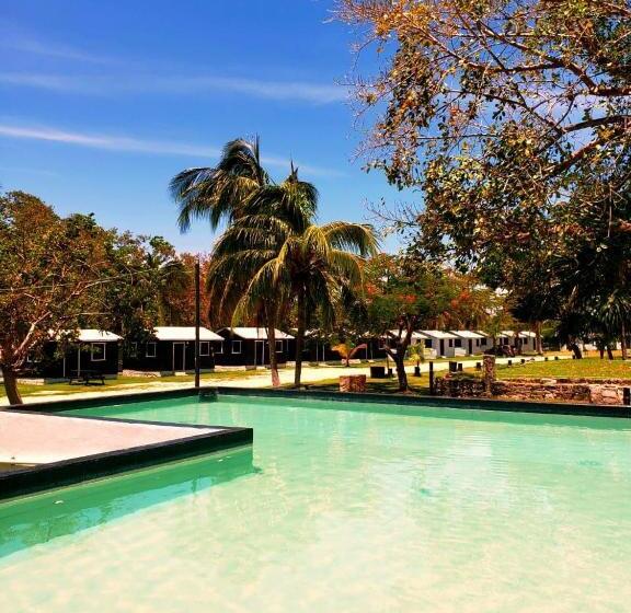 호텔 Eco Cabañas Cancún