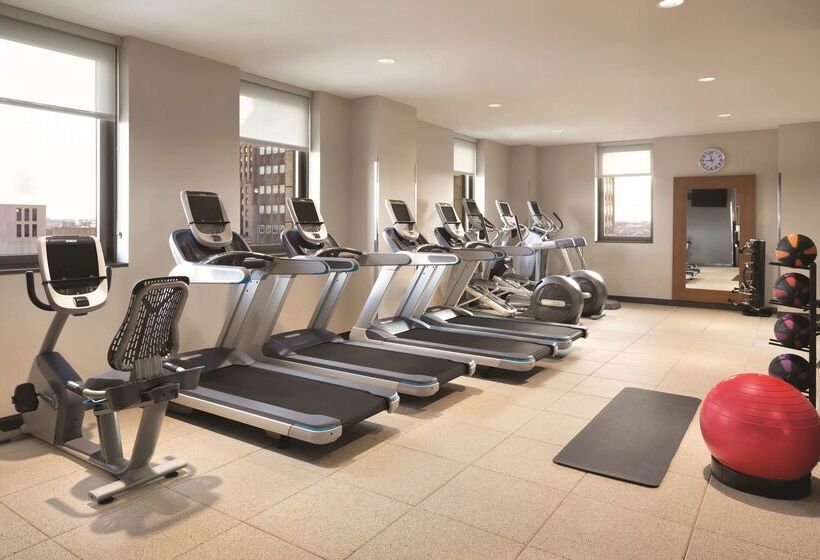 호텔 Embassy Suites By Hilton Pittsburgh Downtown