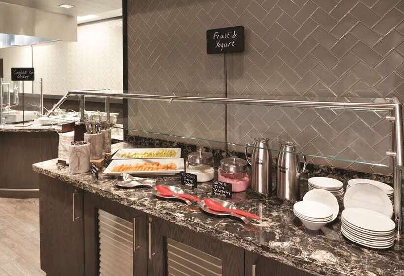 호텔 Embassy Suites By Hilton Pittsburgh Downtown