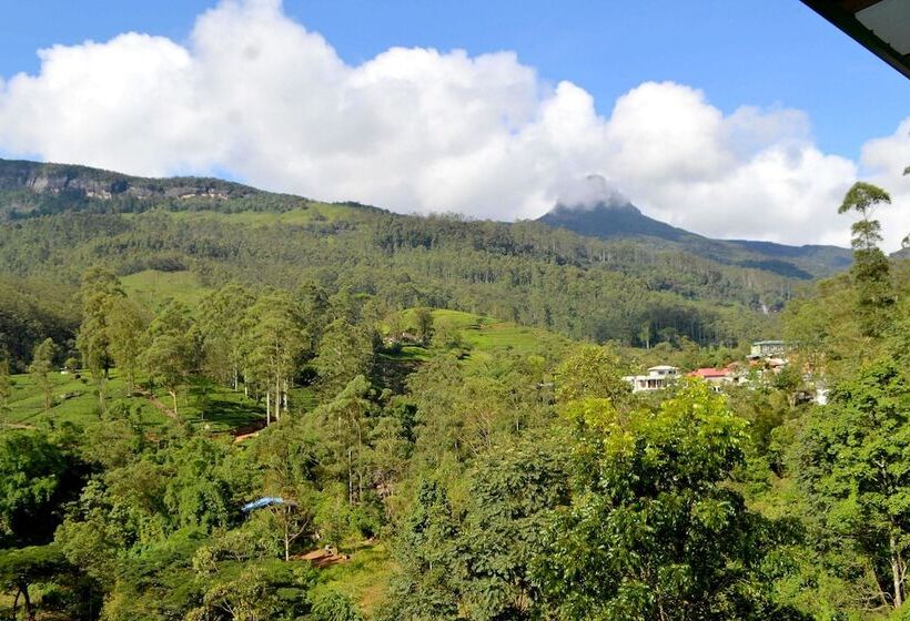 ホテル Adams Peak Grand