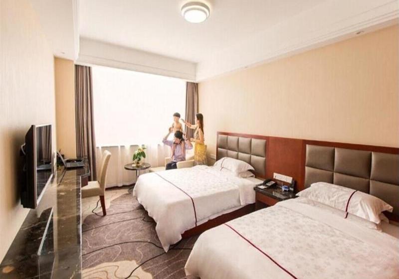 Otel GreenTree Eastern Yichang Jindongshan