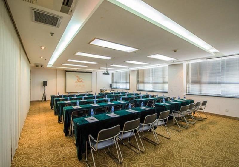 Hotel GreenTree Eastern Yichang Jindongshan