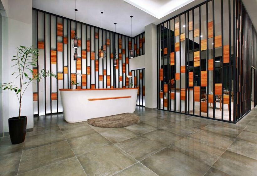 酒店 Harper Purwakarta By Aston