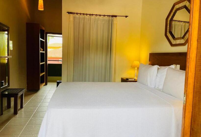 בית מלון כפרי Hiu