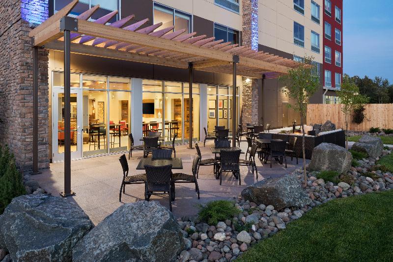 هتل Holiday Inn Express & Suites Duluth North   Miller Hill, An Ihg