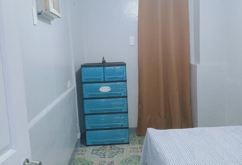 هتل Honeycomb Tourist Inn