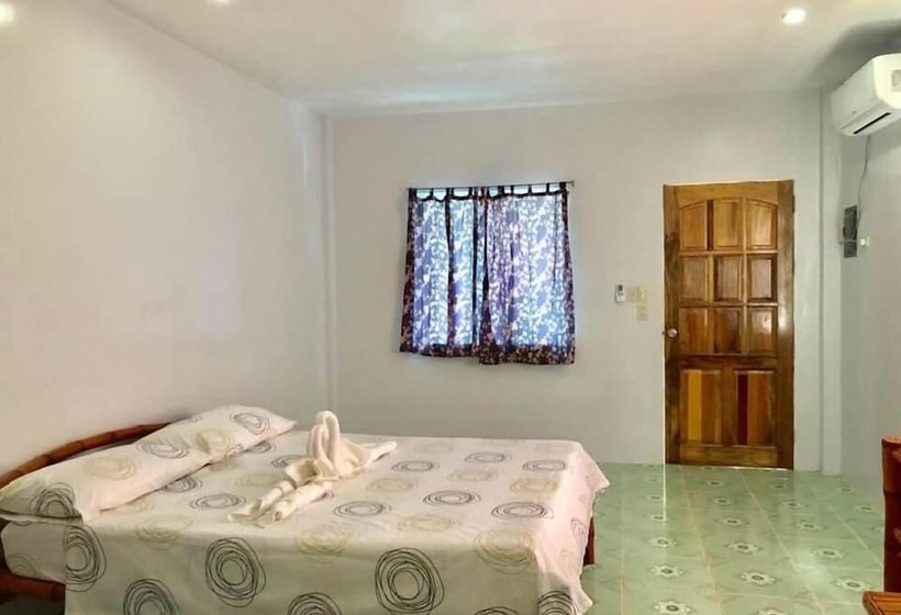 هتل Honeycomb Tourist Inn