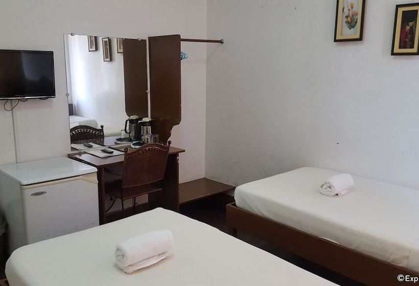 هتل Honeycomb Tourist Inn