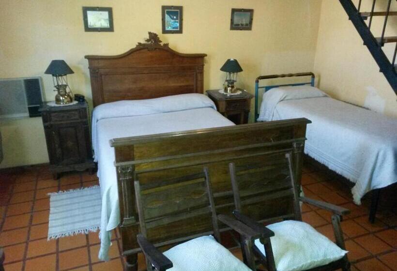 فندق Hostería Restaurante Del Puerto