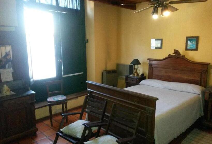 فندق Hostería Restaurante Del Puerto