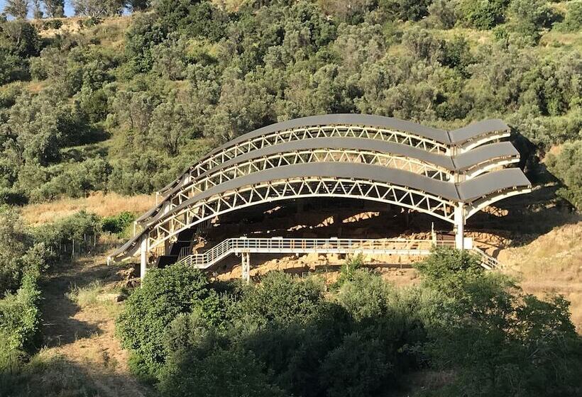 בית מלון כפרי Idili Traditional House