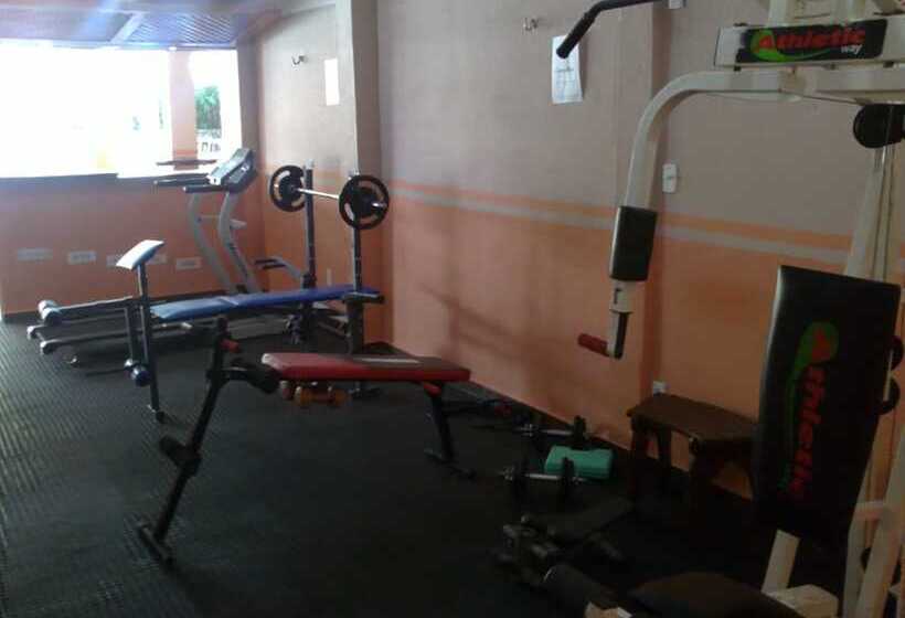 בית מלון כפרי Iparana Paradise