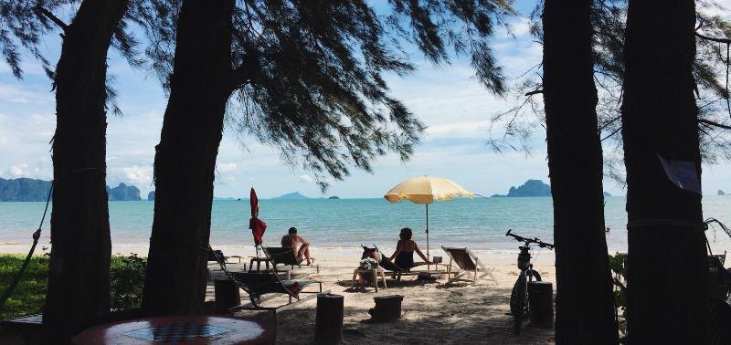 호텔 J2b Beach Bungalows