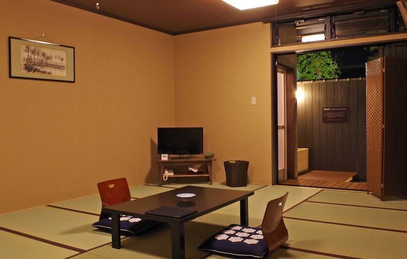 בית מלון כפרי Katsuragi Onsen Happuu No Yu