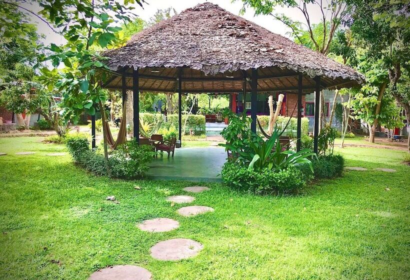 בית מלון כפרי Sirita