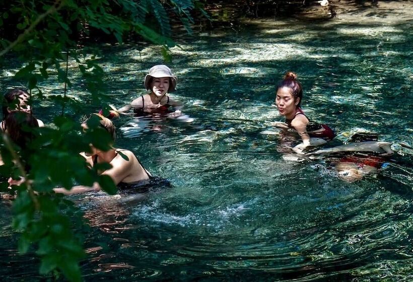 בית מלון כפרי Sirita