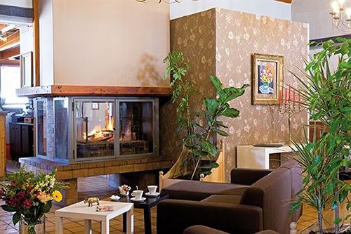 فندق Les Clairmontelles