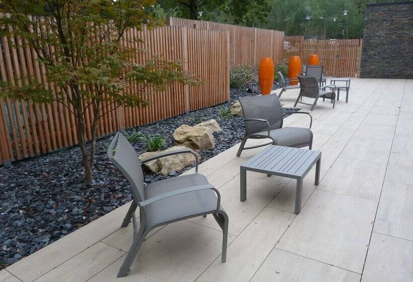 ホテル Loire & Sens