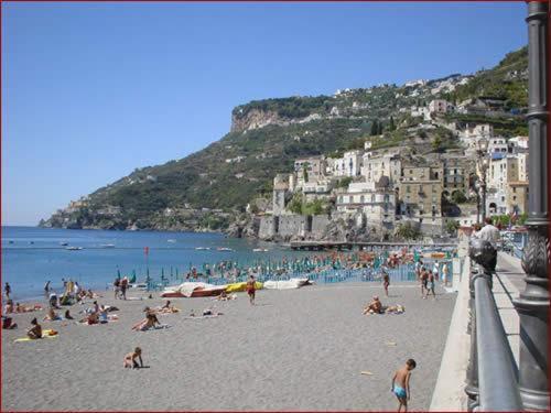 Отель Maison Raphael