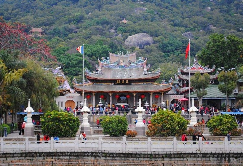 בית מלון כפרי Mercure Xiamen On The Bund