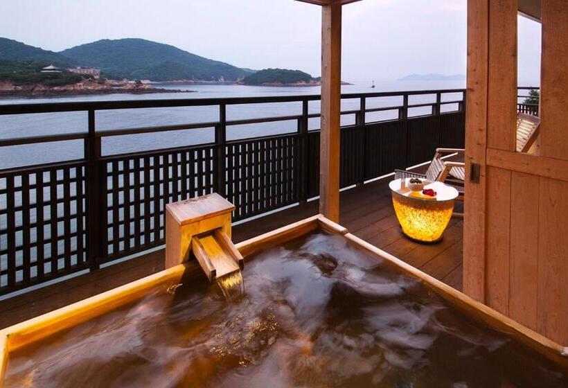 בית מלון כפרי Migiwatei Ochi Kochi