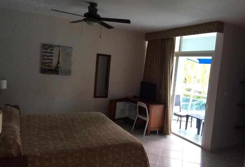 ホテル New Garden