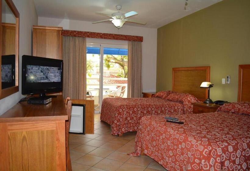 ホテル New Garden