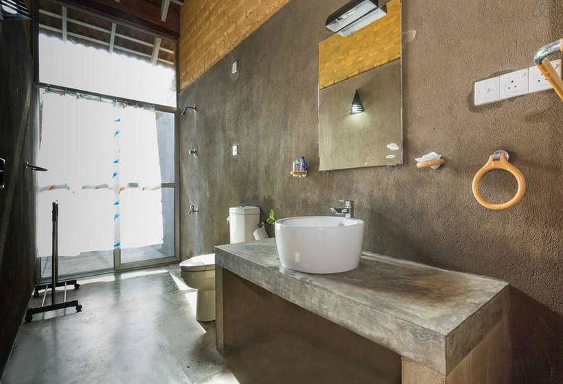 فندق Ocean Ripples Resort