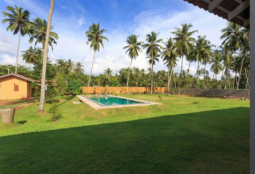 فندق Ocean Ripples Resort