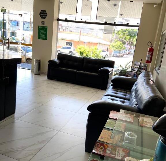 ホテル Oft Neve S