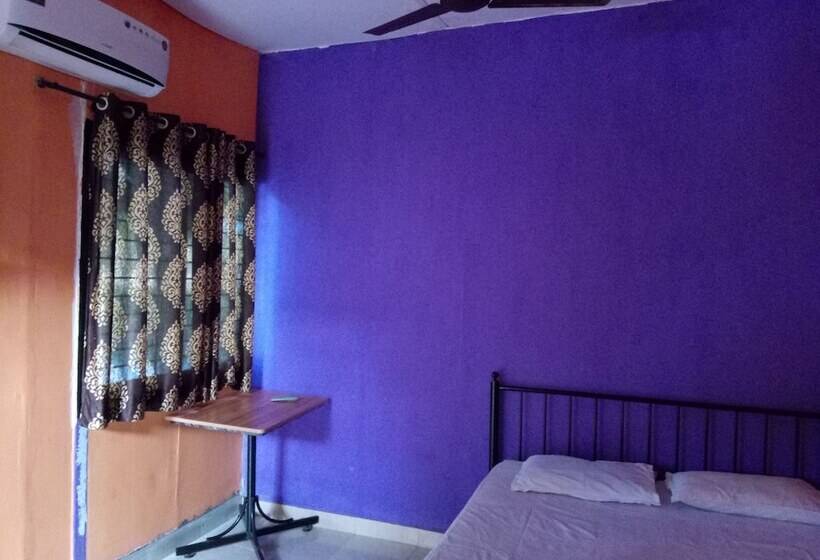 酒店 Om Lake Resort