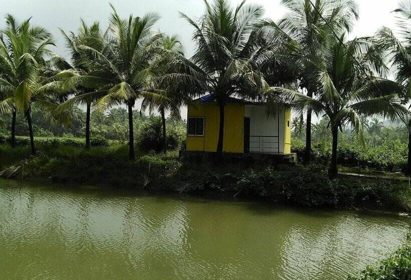 酒店 Om Lake Resort