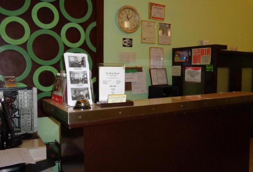 هتل One Lourdes Dormitel