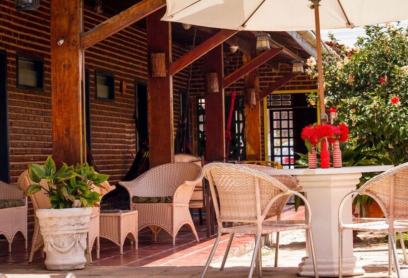 בית מלון כפרי Pousada Le Baron