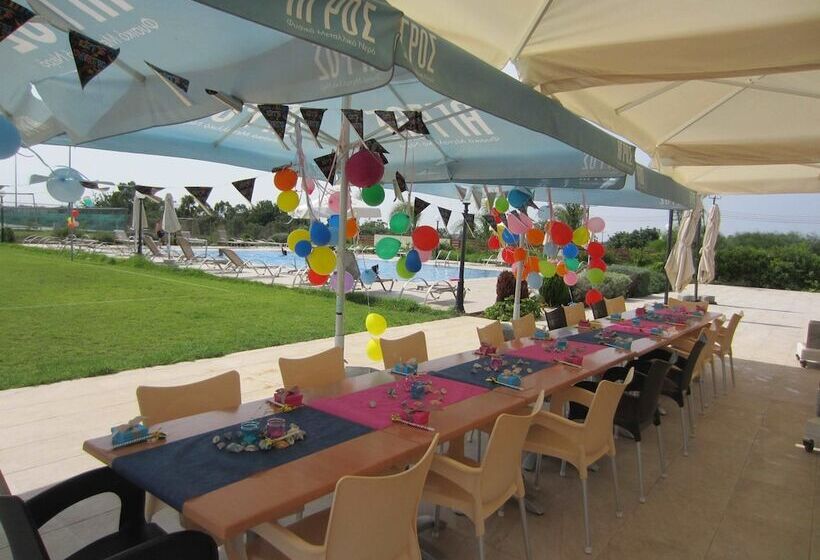 Hotel Protaras Tennis And Country Club