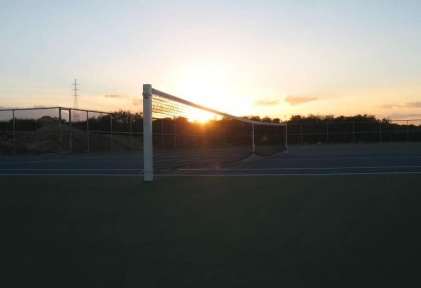 Hotel Protaras Tennis And Country Club