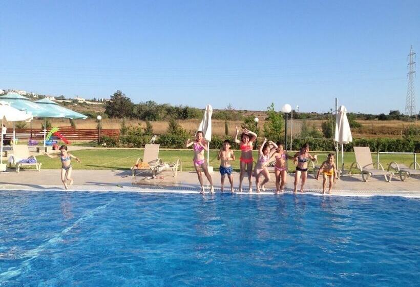 Hotel Protaras Tennis And Country Club