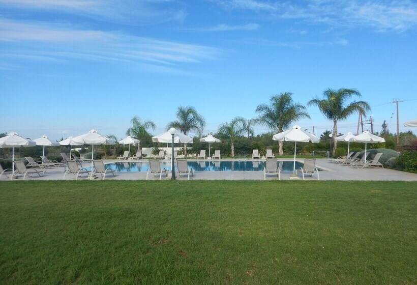 Hotel Protaras Tennis And Country Club