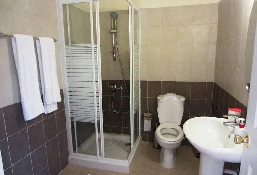 Hotel Protaras Tennis And Country Club