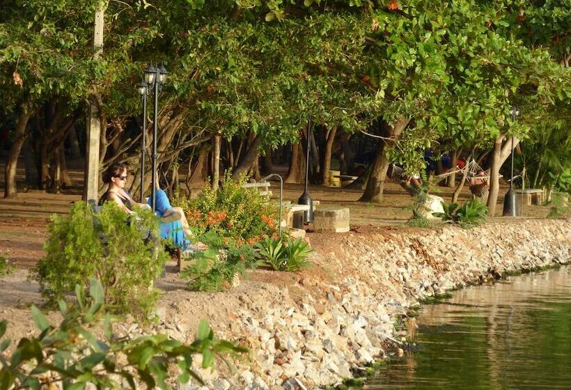 호텔 Riviera Resort